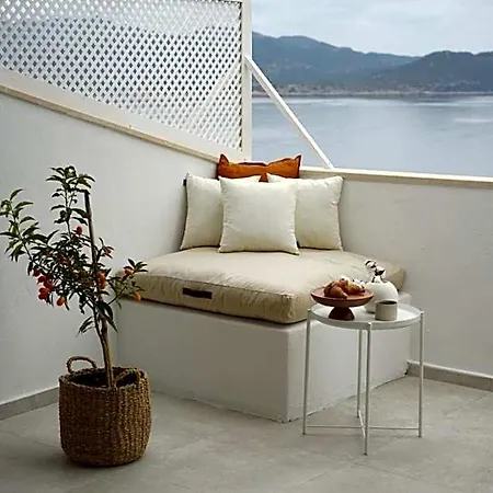 Blue Island Luxury Adults Only Gombe